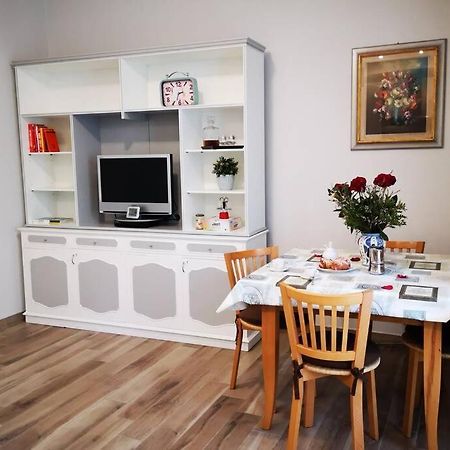 Delizioso Appartamento Cosy Ristrutturato Parma Buitenkant foto